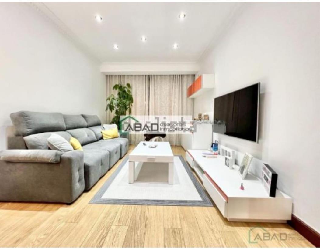 Santuchu Apartamento Elegante Con Wifi Bilbao Exteriér fotografie